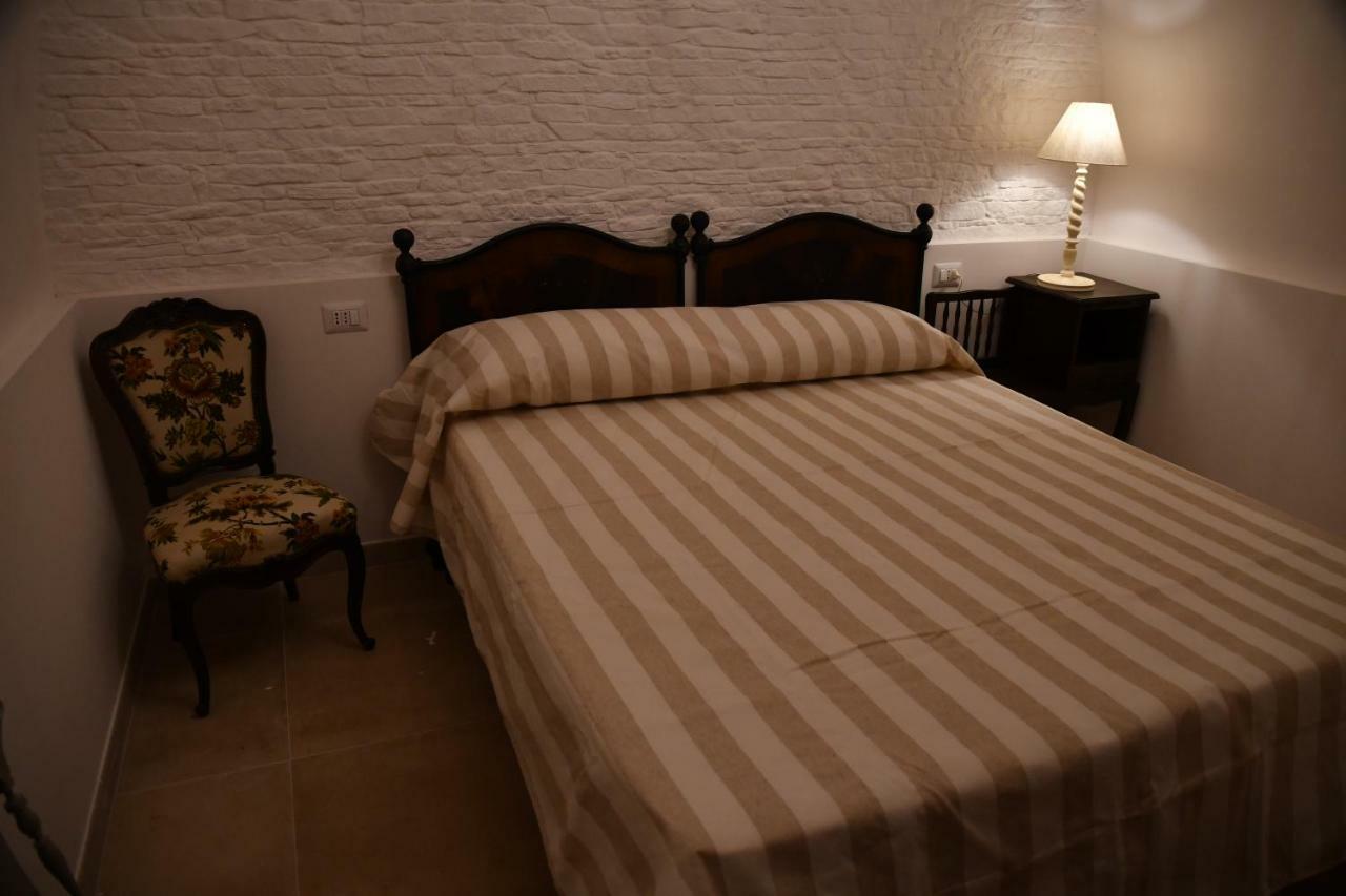 Le Stanze Del Borgo 호텔 네뚜노 외부 사진